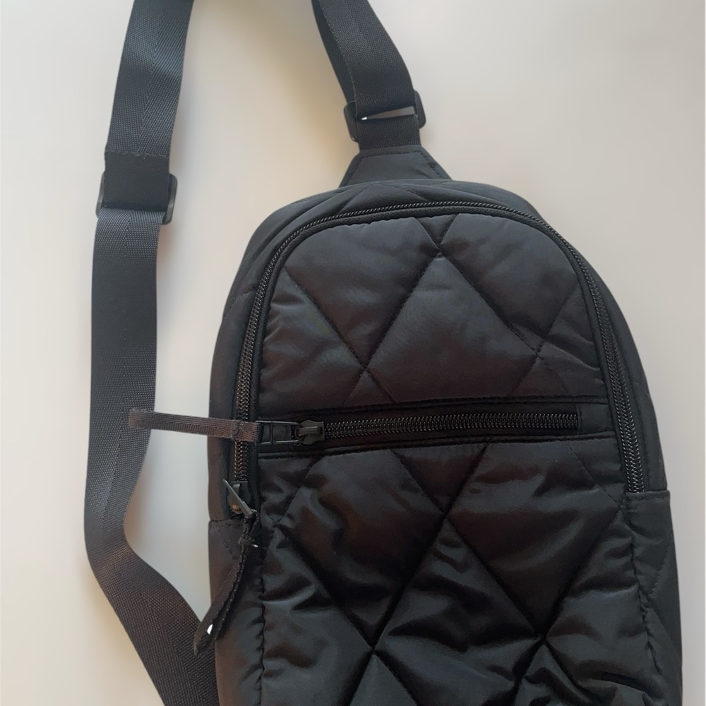 Vera Bradley Lorman Quilted Black Sling Bag